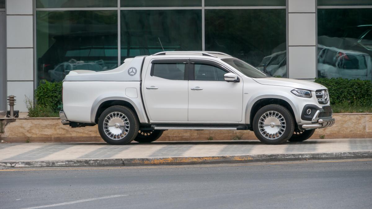 Mercedes X-Class