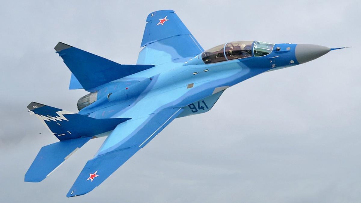 Самолёт МиГ-29К авиашоу МАКС-2007 Самолёт МиГ-29К авиашоу МАКС-2007