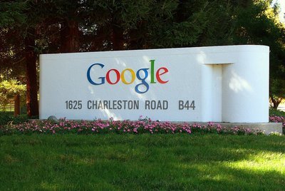 Google увольняет белых сотрудников и заменяет их на мигрантов