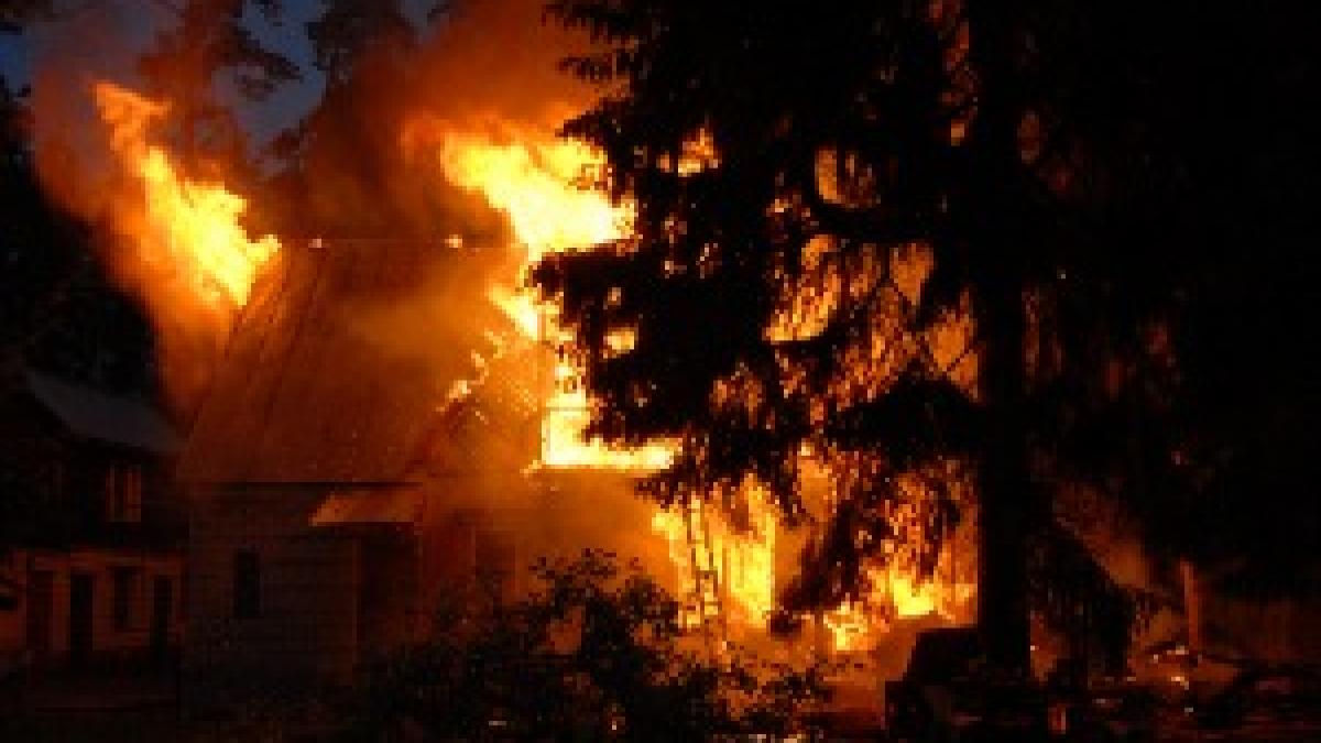 Fire… (2670893404) Fire… (2670893404)