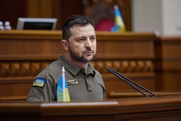 На Украине призвали Зеленского остановиться