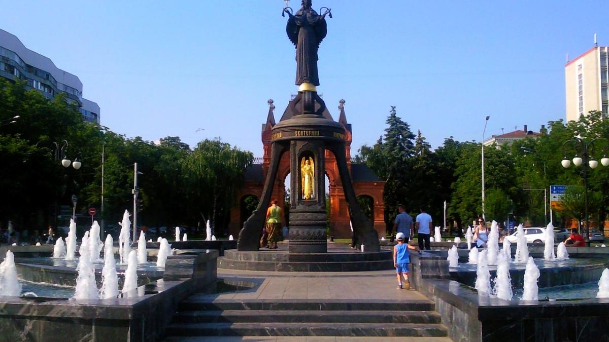 Памятник Святой Екатерине в Краснодаре