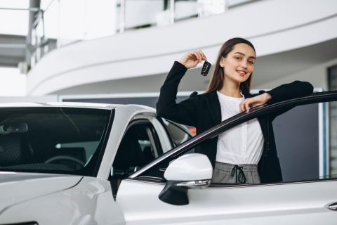 Расходы россиян на новые автомобили в июле 2025 выросли на 35%