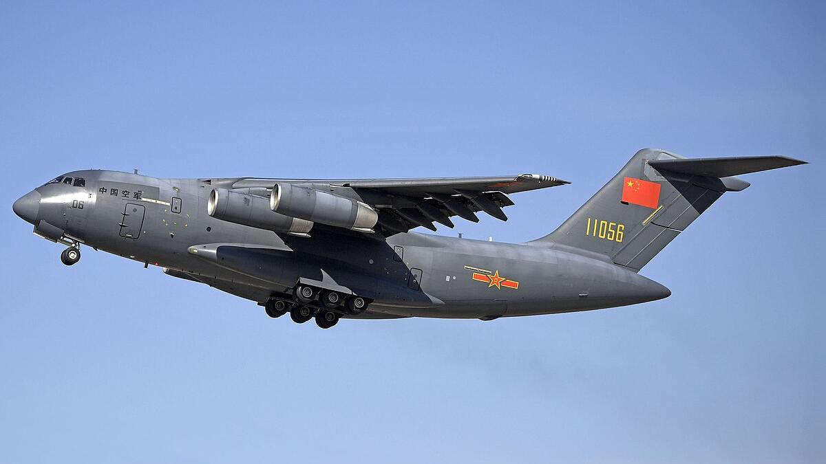 Китайский самолет Y-20