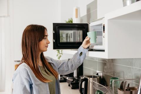 Технолог Екатерина Лебедева: безопасная разморозка продуктов напрямую связана со здоровьем
