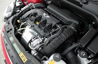 Долгий холостой ход 15 минут повышает риск износа цилиндров — Рэндольф