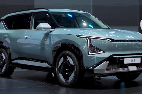 Kia представит электрокроссовер EV5 GT в Европе и Канаде весной 2026 года