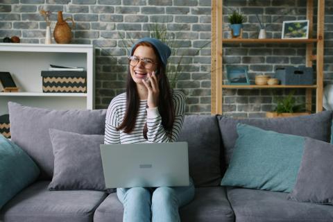 Малоимущие, ветераны и инвалиды могут обратиться за бесплатной помощью в Свердловской области