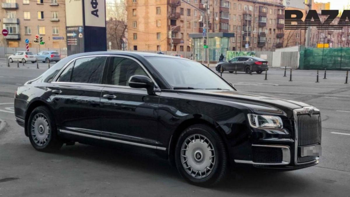 В Москве остановили фейковый Aurus В Москве остановили фейковый Aurus