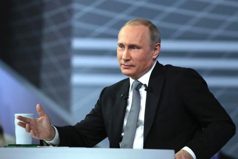 Путин посетил фрегат «Адмирал Григорович», отразивший атаку дронов на Ленобласть