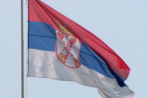 70 тысяч сербов вышли на акции в поддержку власти в 71 городе страны