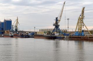 На форуме в Астрахани обсудили участие Афганистана и Ирака в коридоре 