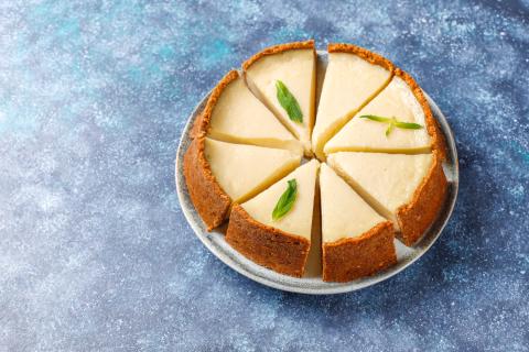 Бюджетный чизкейк без сыра: экономия и вкус в одном десерте