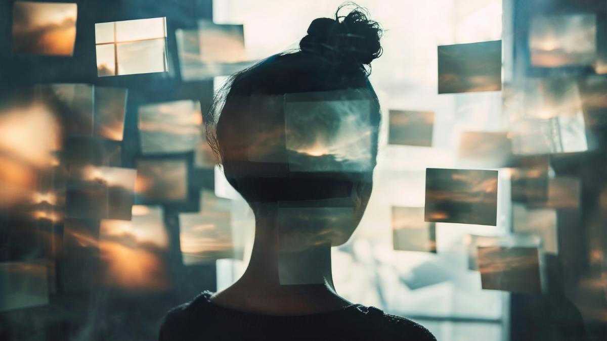 Портрет человека с визуальной метафорой памяти