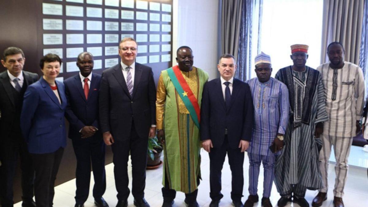 Центр народной дипломатии сотрудничает с Африкой в сфере образования