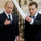 G8: Путин и Медведев опять поменялись