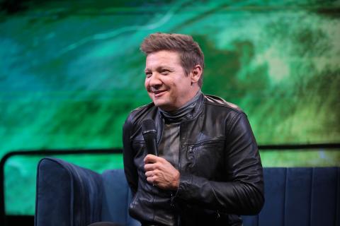 Скандал из прошлого вернулся: Джереми Реннер оказался втянут в бурю скандала