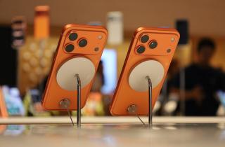 iOS 26 усилила нагрузку на аккумулятор и графику iPhone — мнение эксперта Власова