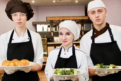 Школа заканчивается, профессия начинается: как выбрать специальность за полгода