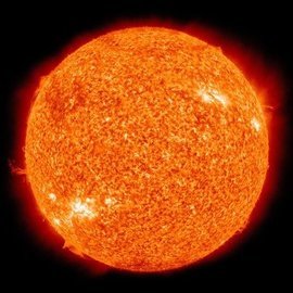 Эксперт Медиавилла предупреждает о возможных последствиях солнечных вспышек для Земли
