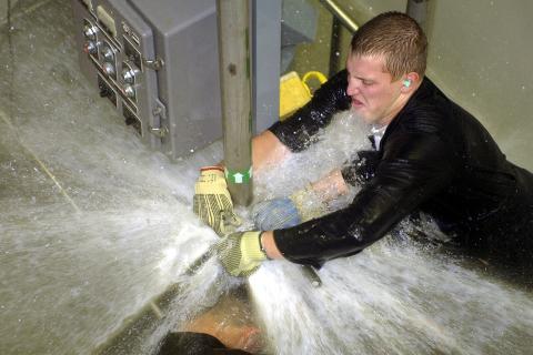 Аварии в сфере ЖКХ снизились на 40% в праздники — глава Минстроя Файзуллин