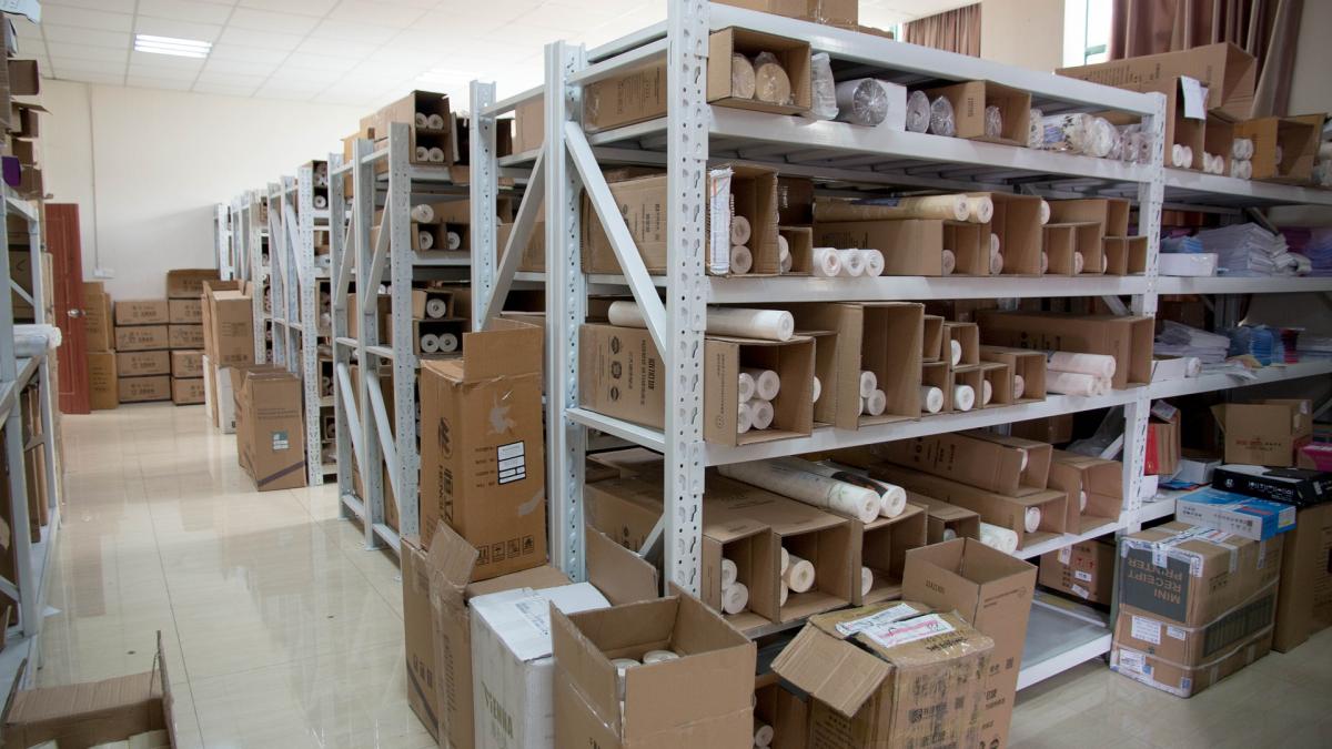 Industrial shelves Industrial shelves