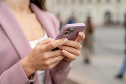 Портал 4PDA назвал лучшие смартфоны сентября 2025