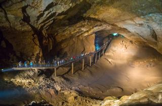 Новоафонская пещера обеспечивает Абхазии стабильный туристический поток — путешественник