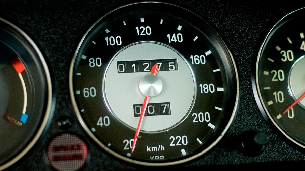 Bmw odometer (8508329749)