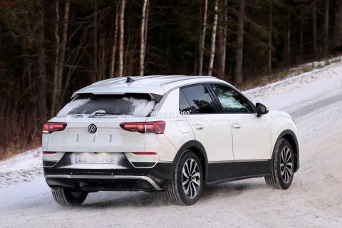 Гендиректор VW Шефер: T-Roc 2026 выйдет с гибридом, чтобы унифицировать платформу