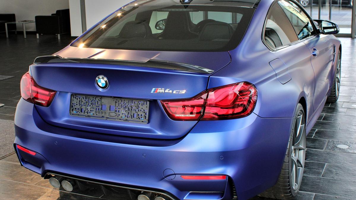 BMW M4 CS