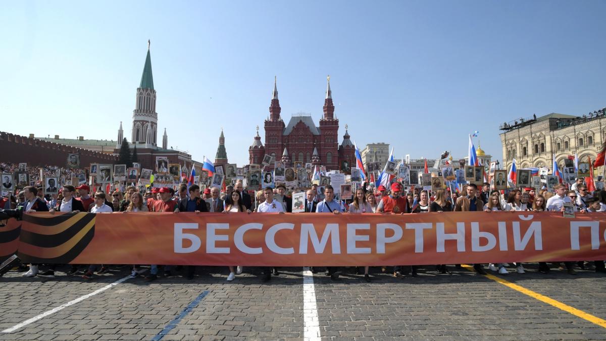 Immortal Regiment in Moscow (2019-05-09) 08