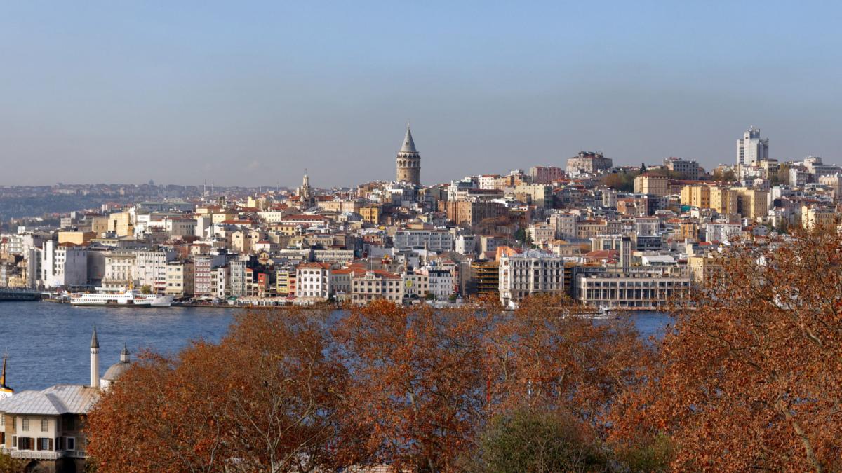 Стамбульская Галатская башня