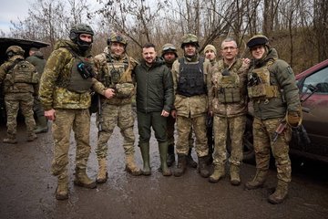 The Guardian: украинская армия боится больших потерь и сдачи Авдеевки