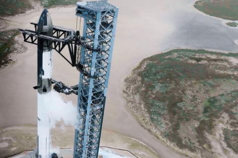 Илон Маск снизил вероятность запуска Starship к Марсу в 2026 году до минимума