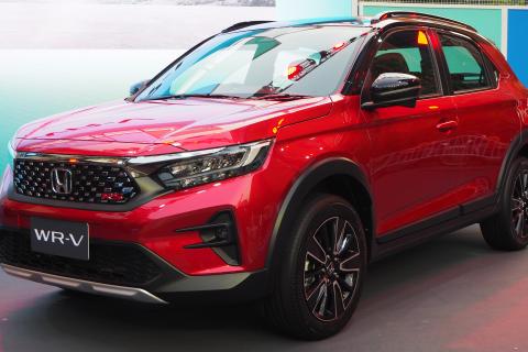 Honda WR-V появилась в России через параллельный импорт — цена от 1,3 млн рублей