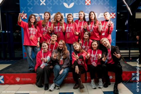 Соцстипендию дают детям-сиротам и оставшимся без попечения — DEITA.RU