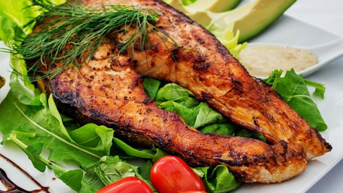 Grilled plated salmon fillet (cropped) Grilled plated salmon fillet (cropped)