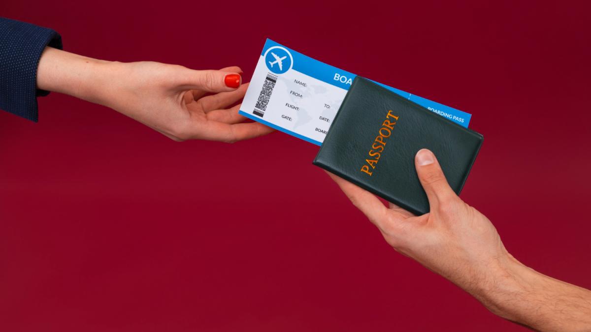 Билет и паспорт