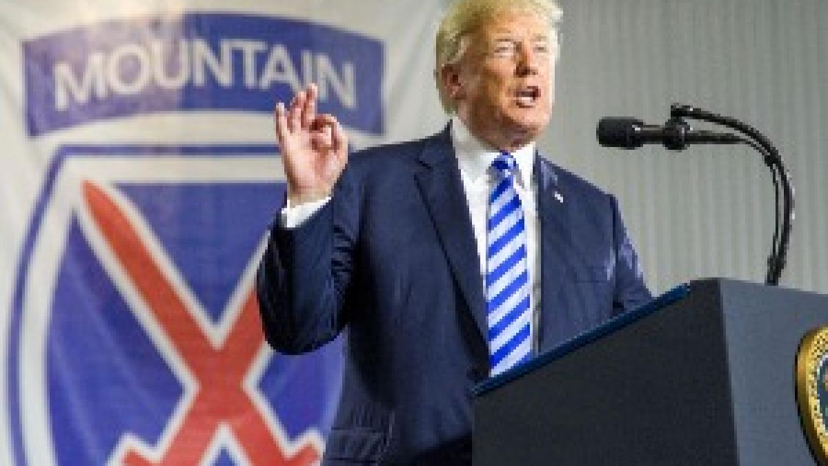 President Trump visits 10th Mountain Division (LI) to sign NDAA 001