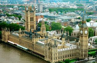 Найдены руины королевского зала XII века под парламентом в Лондоне — Макфолл