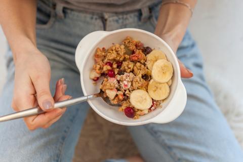 6 здоровых продуктов, которые вредят фигуре и здоровью – мнение экспертов