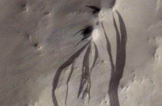 Долины Нергала подтвердили существование древних рек и вулканизма на Марсе – Алексей Лапшин