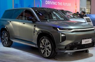 Эстетика против безопасности: новые правила заставляют автогигантов вернуть старую механику