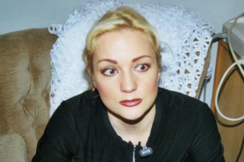 Буланова заявила о предательстве танцоров и обновила подтанцовку — StarHit