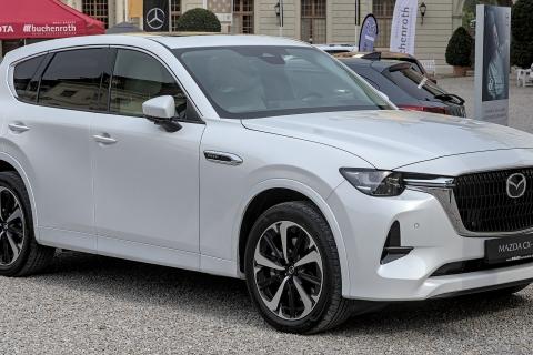 Mazda CX-60 получила обновлённое шасси и улучшенную плавность хода после рестайлинга