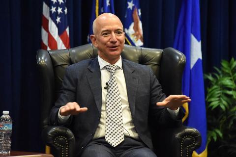 В Майами в возрасте 78 лет умерла Жаклин Безос, мать основателя Amazon
