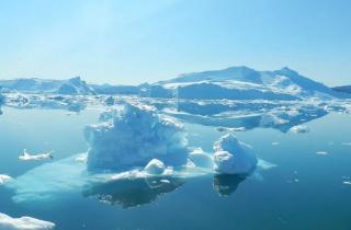 Ледяной щит плыл к границе: наука раскрывает тайны быстрого таяния ледников в глобальном океане