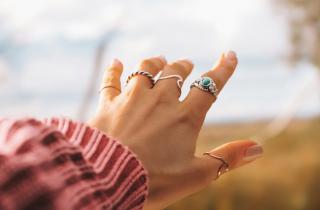 Продажи ювелирных изделий дороже 100 тысяч выросли в десять раз — данные SOKOLOV