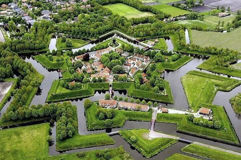 Римские инталии обнаружены в форте Бремениум и признаны уникальными для Британии — Ричард Карлтон